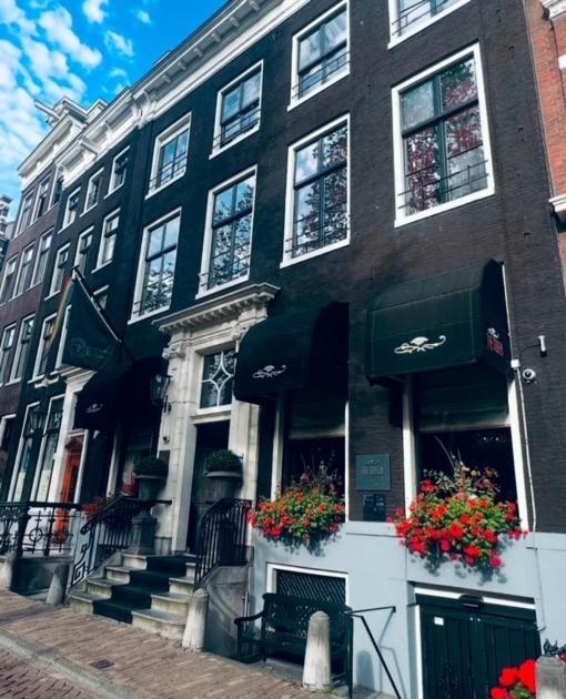 The Pavilions Amsterdam, The Toren Екстериор снимка